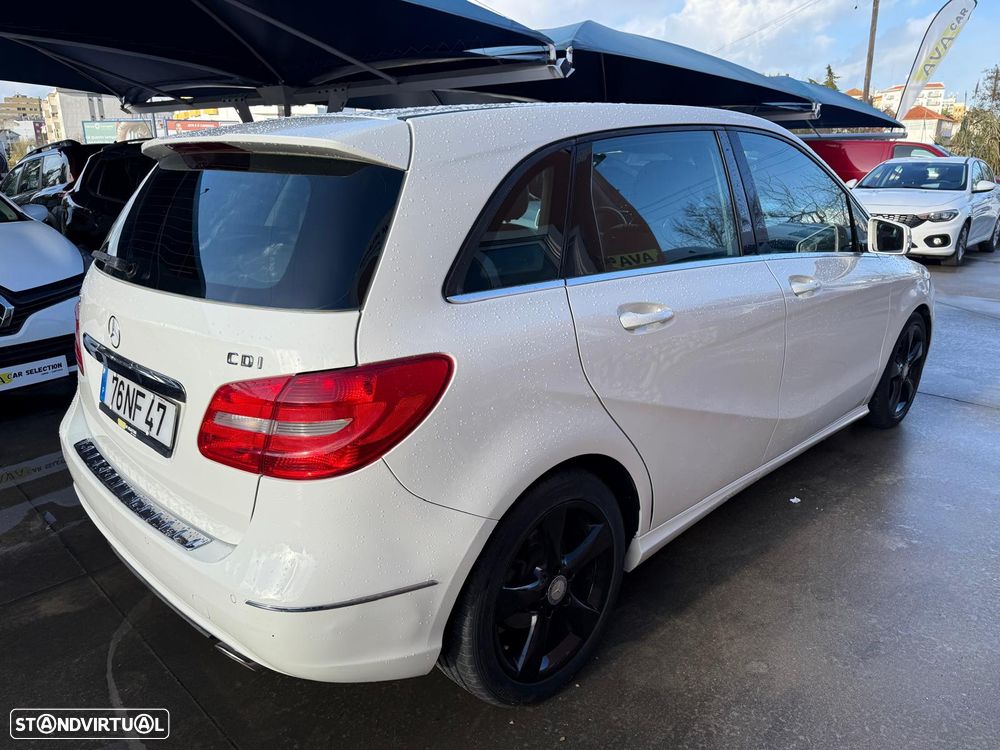 Mercedes-Benz B 180 CDI BlueEFFICIENCY Aut. - 15