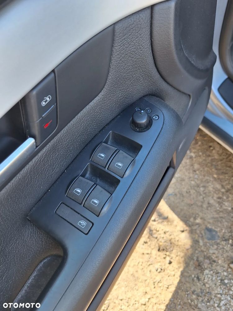 FOTELE RECARO,PODŁOKIETNIK ,BOCZKI  -AUDI A4/B6 AVANT-GRZANE,ELEKTRYKA - 12
