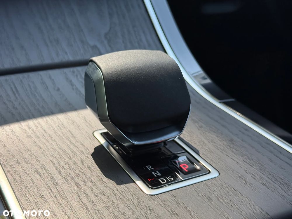 Land Rover Range Rover Velar P400 Autobiography - 6