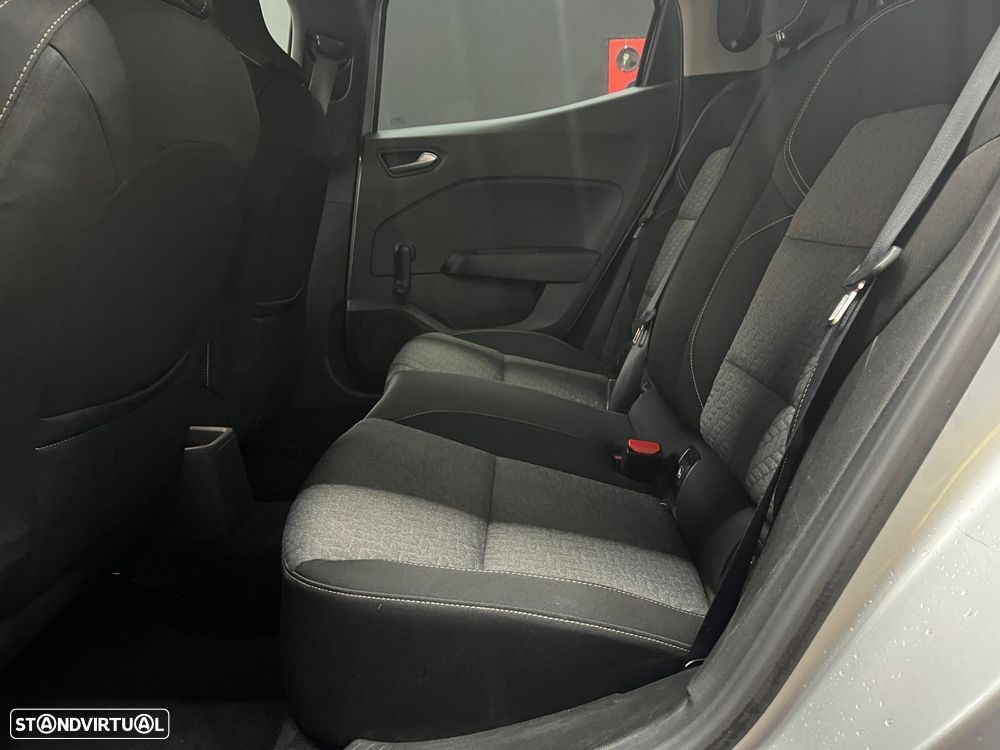 Renault Clio 1.0 TCe Limited Bi-Fuel - 10