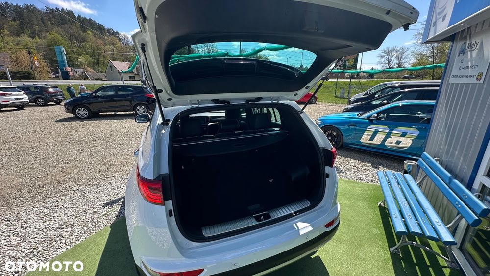 Kia Sportage 2,0 CRDI AWD GT Line - 5