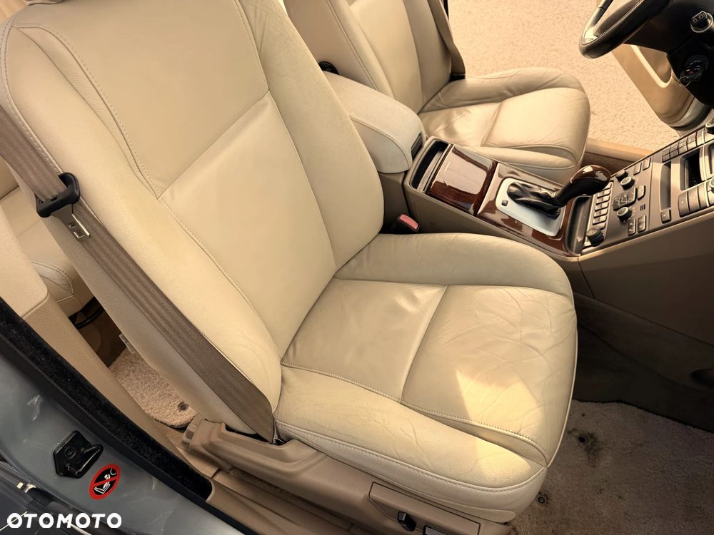 Volvo XC 90 3.2 AWD Executive - 18
