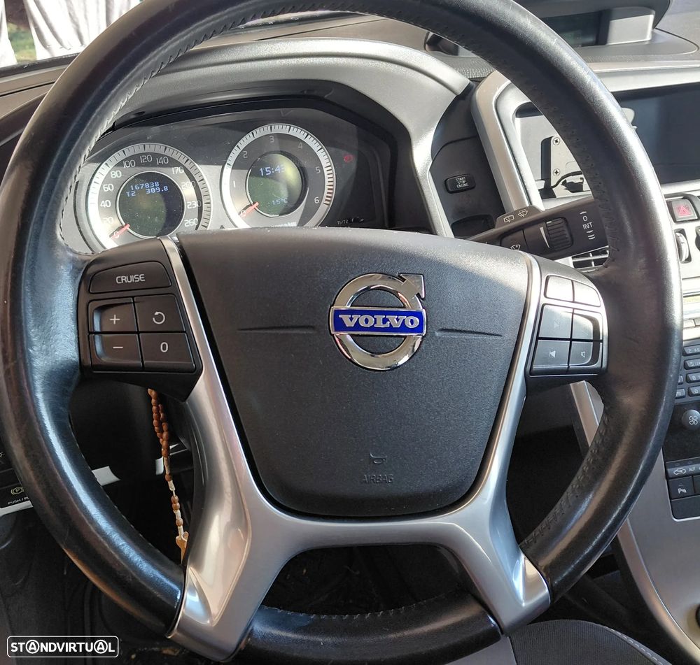 Volvo XC 60 2.0 D3 Drive - 10