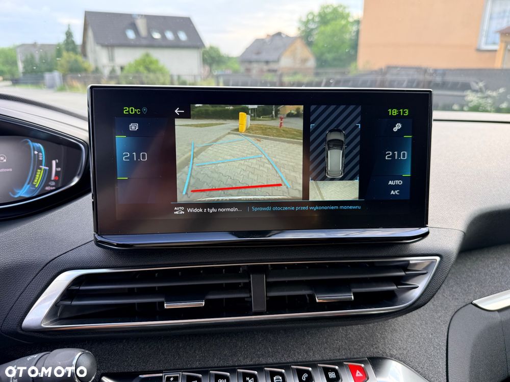 Peugeot 3008 1.6 PureTech Hybrid PHEV Allure Pack S&S EAT8 - 33