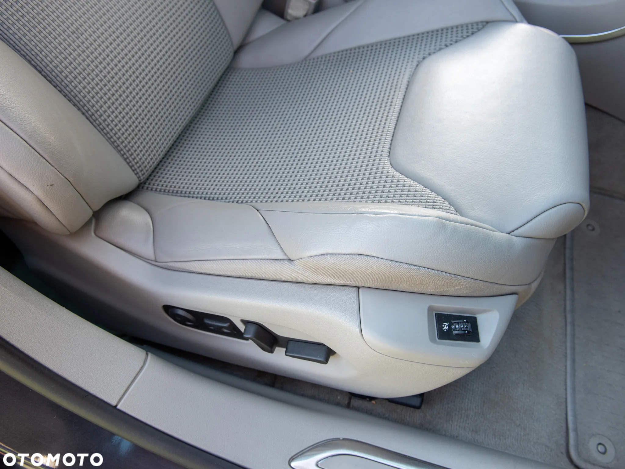 Citroën C5 2.0 HDi Exclusive - 23