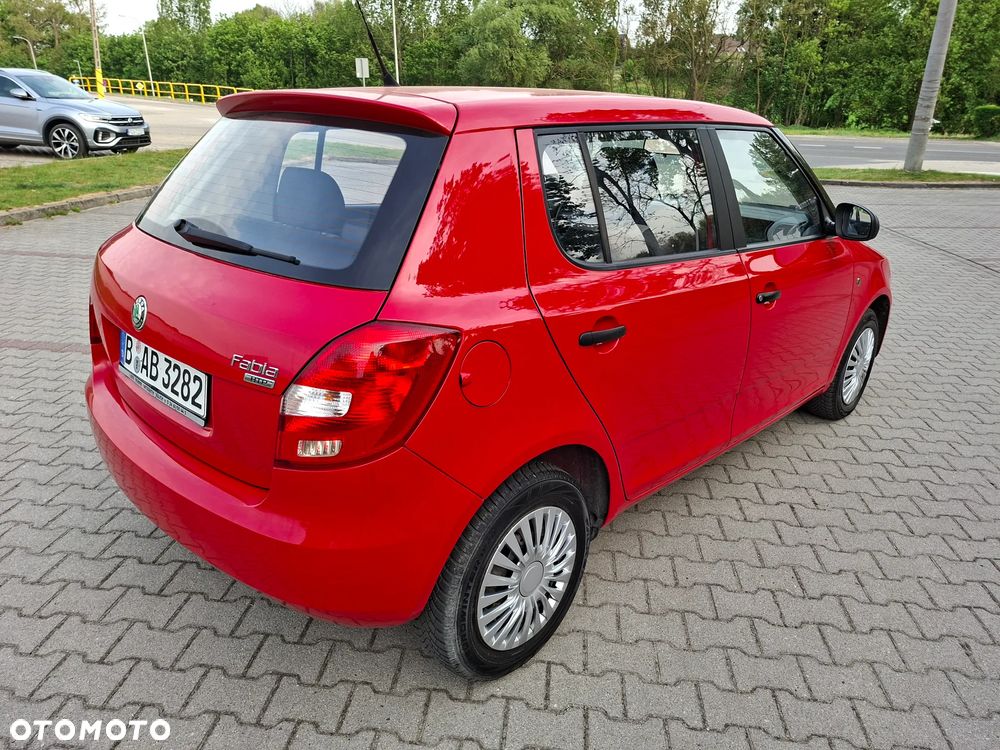 Skoda Fabia 1.2 HTP - 8