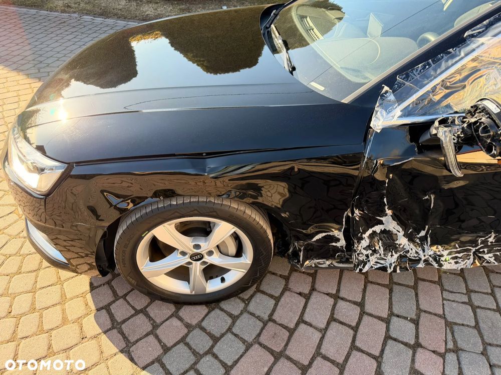 Audi A4 Limousine 40 TFSI quattro S tronic - 10