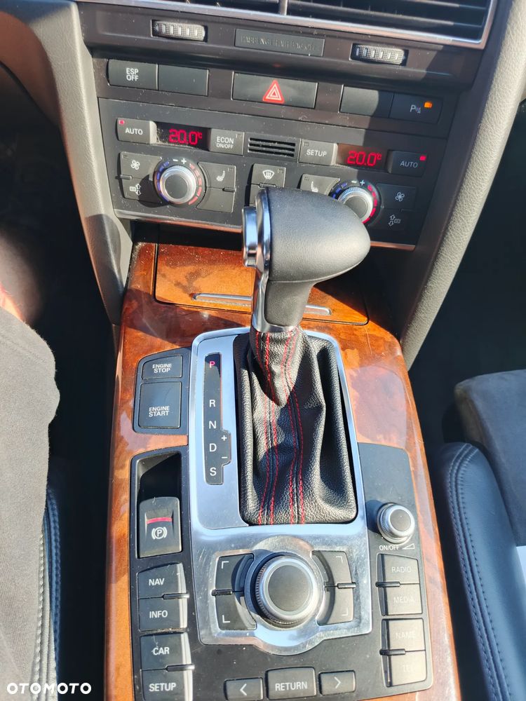 Audi A6 Avant - 25