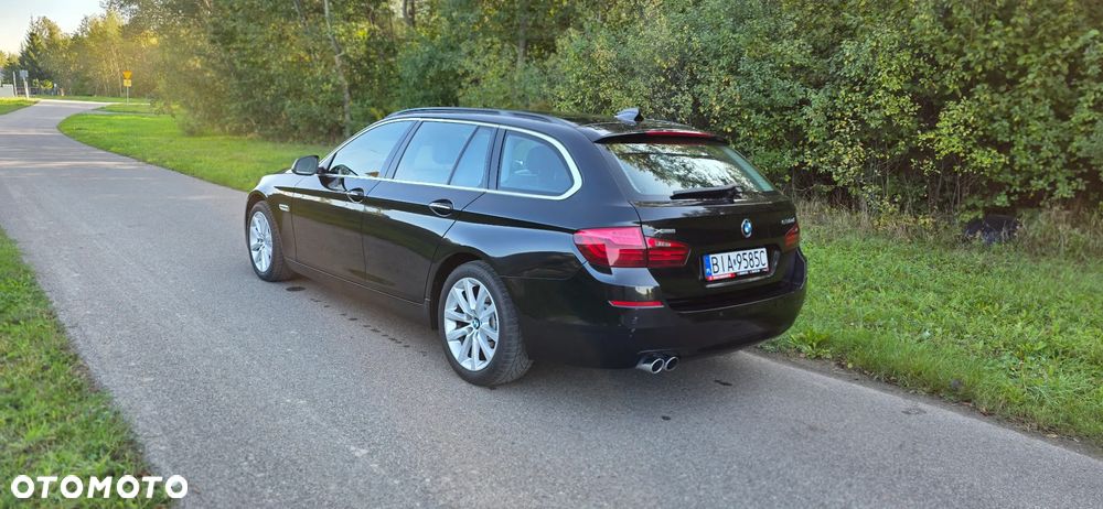 BMW Seria 5 530d xDrive Luxury Line - 12
