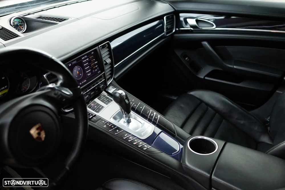 Porsche Panamera 4 S PDK - 11