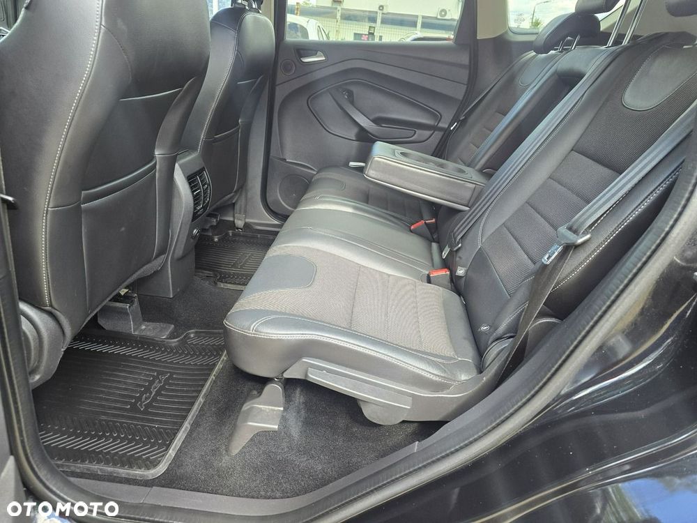 Ford Kuga 2.0 TDCi AWD Titanium - 12