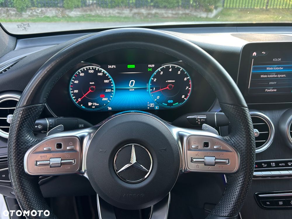 Mercedes-Benz GLC 300 4Matic 9G-TRONIC AMG Line Plus - 19
