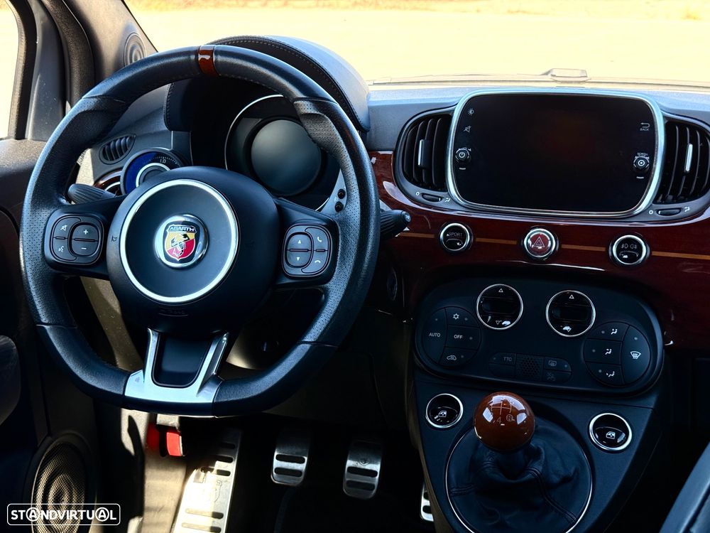 Abarth 695 1.4 T-Jet Rivale - 30