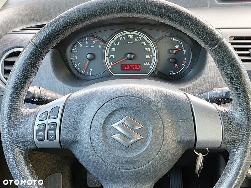 Suzuki Swift 1.3 Comfort - 12