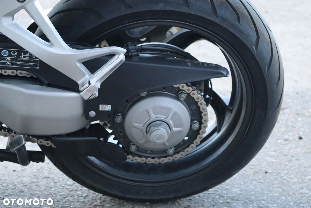 Honda VFR - 7
