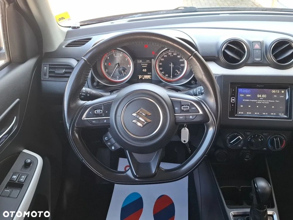 Suzuki Swift 1.2 Dualjet SHVS Premium CVT - 12