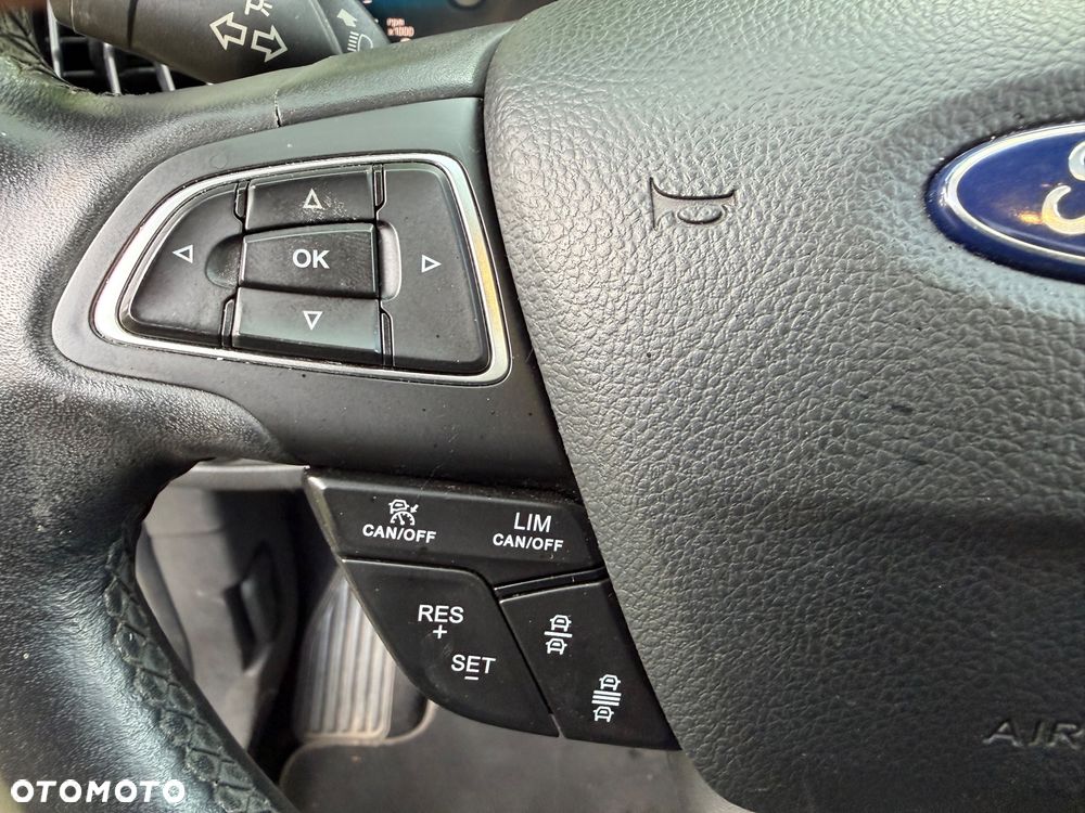 Ford Kuga 2.0 TDCi 4x4 Titanium - 17
