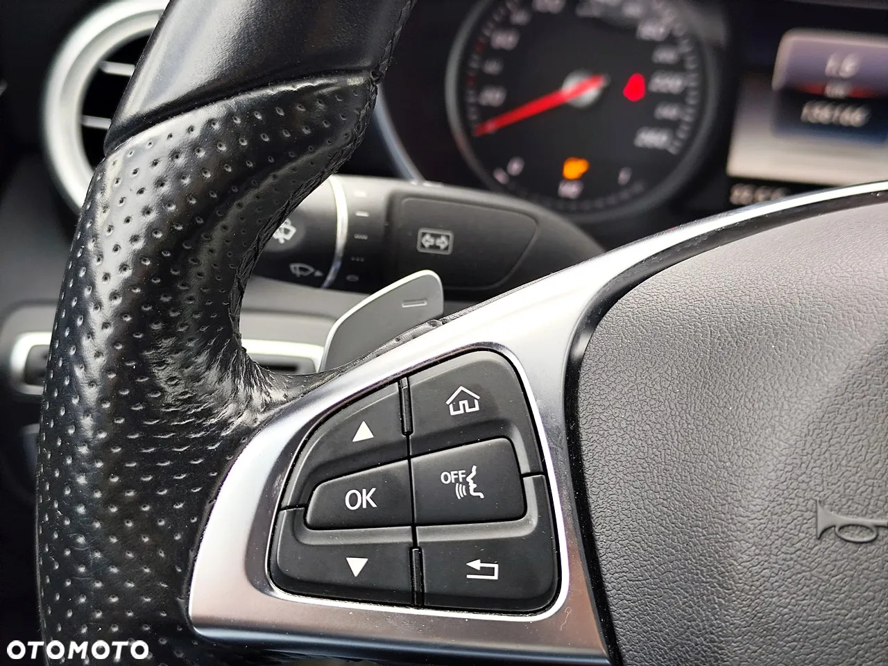 Mercedes-Benz Klasa C 200 4-Matic 7G-TRONIC - 17