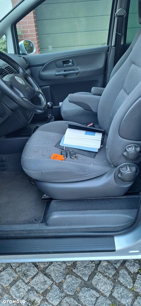 Volkswagen Sharan 2.0 TDI Comfortline - 3