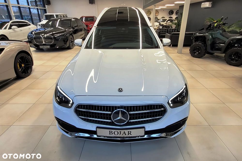 Mercedes-Benz Klasa E 200 Exclusive - 4
