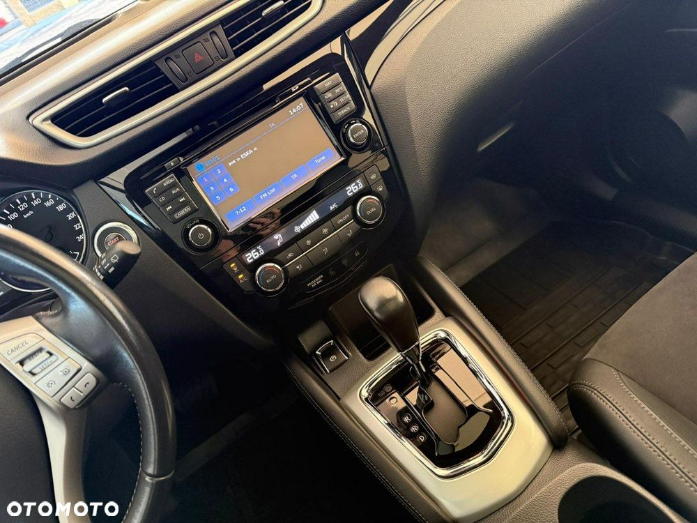 Nissan Qashqai 1.2 DIG-T Tekna+ Xtronic - 25