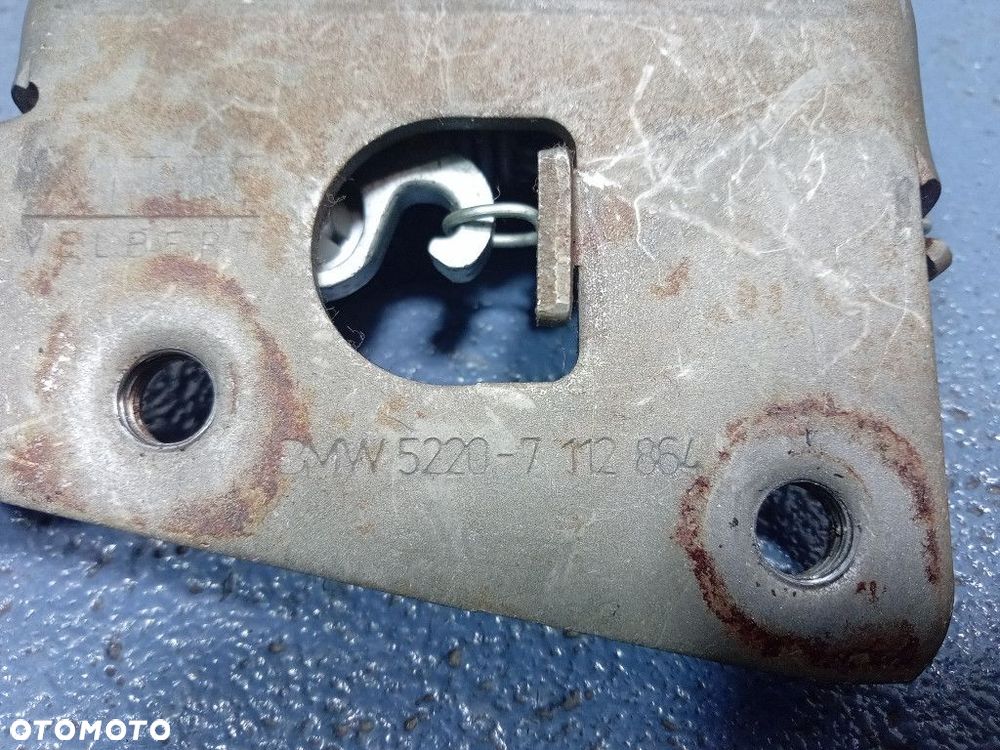 BMW 5 GT F07 ZAMEK KANAPY TYŁ LEWY 7221850 - 3