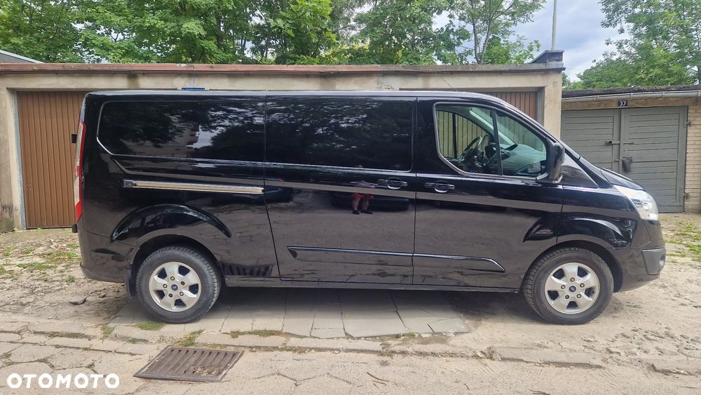 Ford TRANSIT CUSTOM - 19