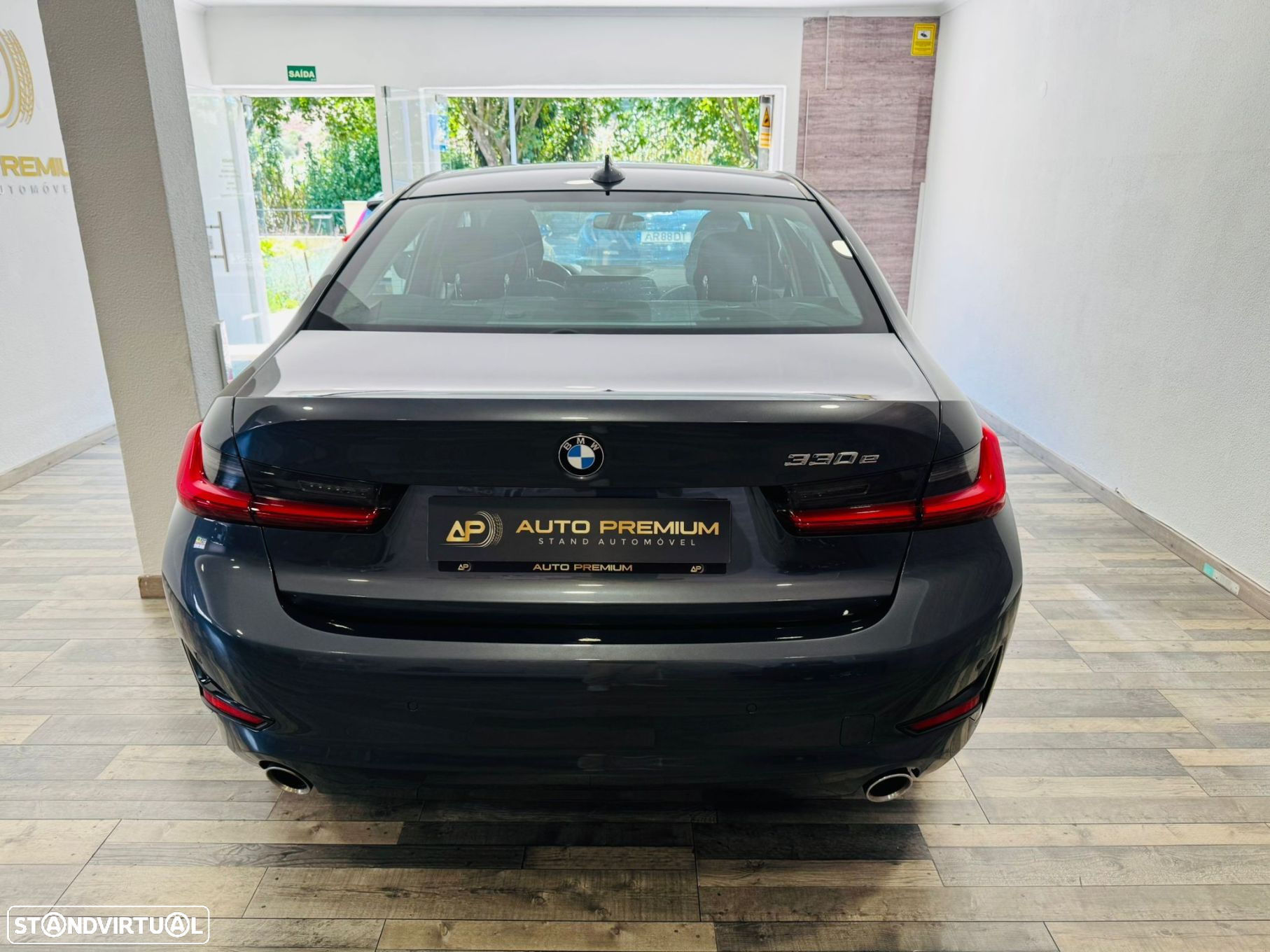 BMW 330 e iPerformance Line Sport - 6