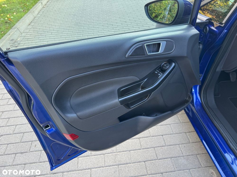 Ford Fiesta 1.25 Titanium X - 13