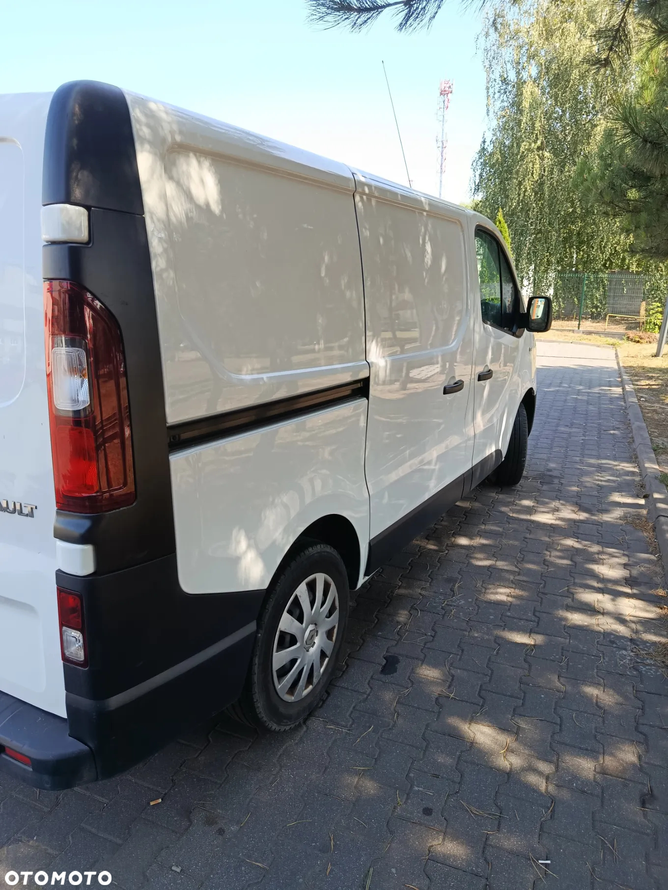 Renault Trafic - 14