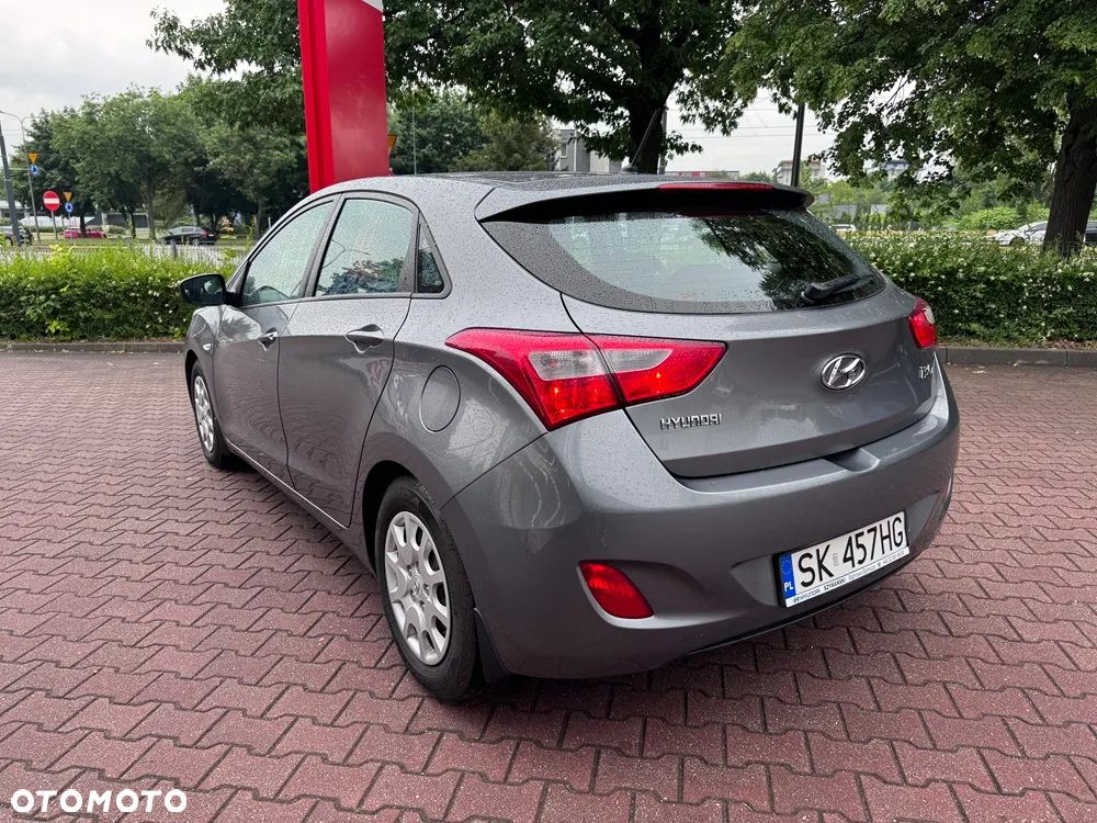 Hyundai i30 1.4 Classic + - 4