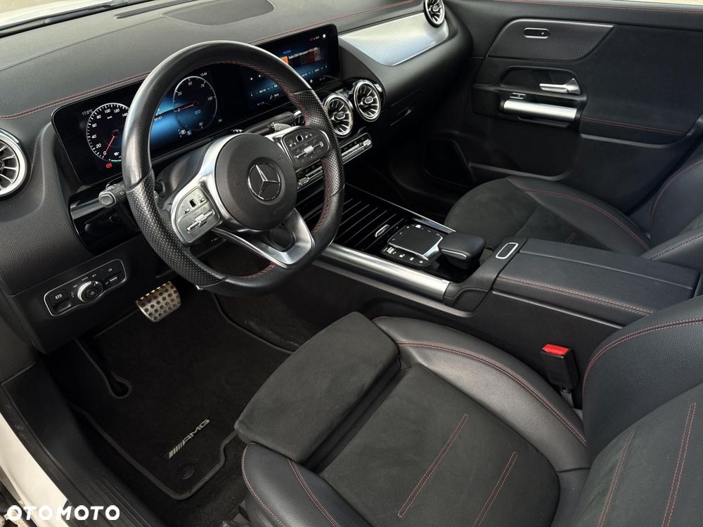 Mercedes-Benz EQA - 12