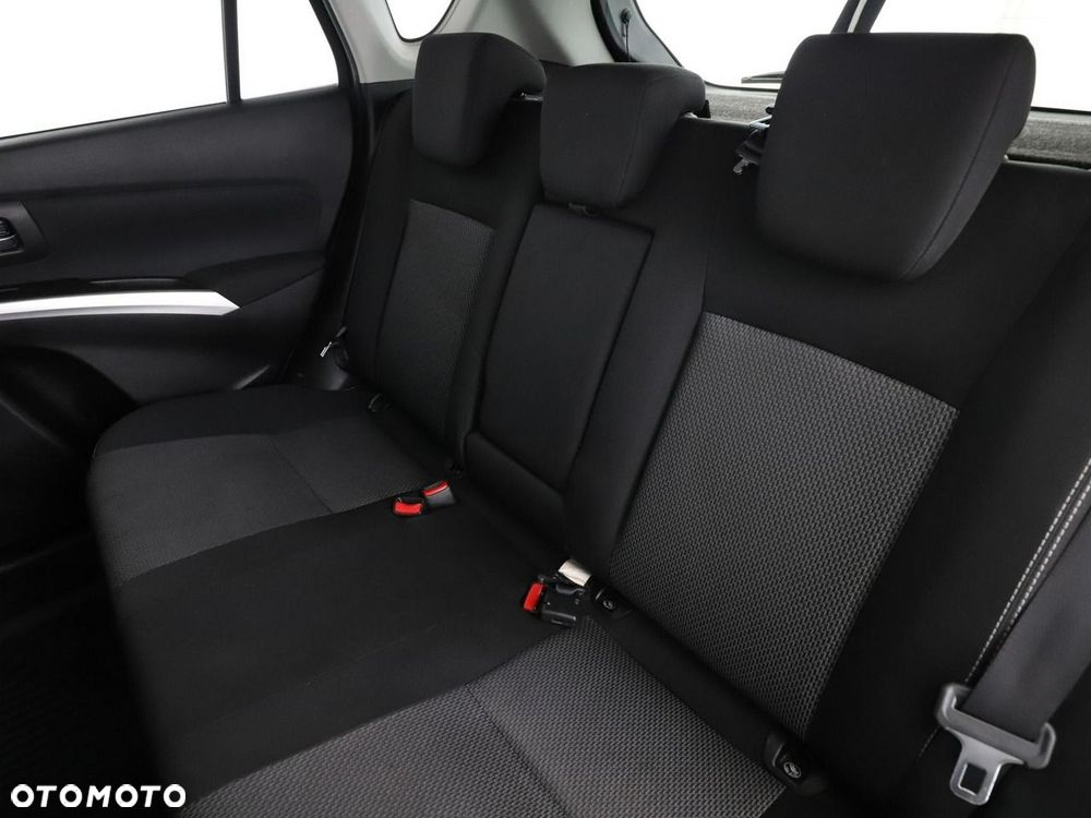 Suzuki SX4 S-Cross 1.6 DDiS TCSS 4x4 Comfort - 18