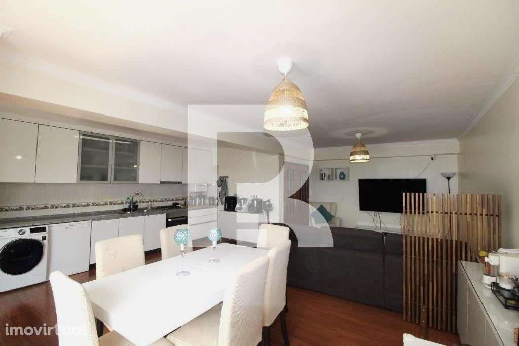 Apartamento T3 c/ Box em Mem Martins - Grande imagem: 4/21