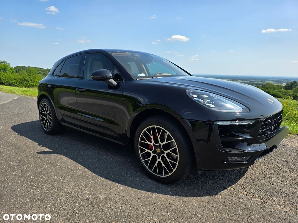 Porsche Macan GTS PDK - 1