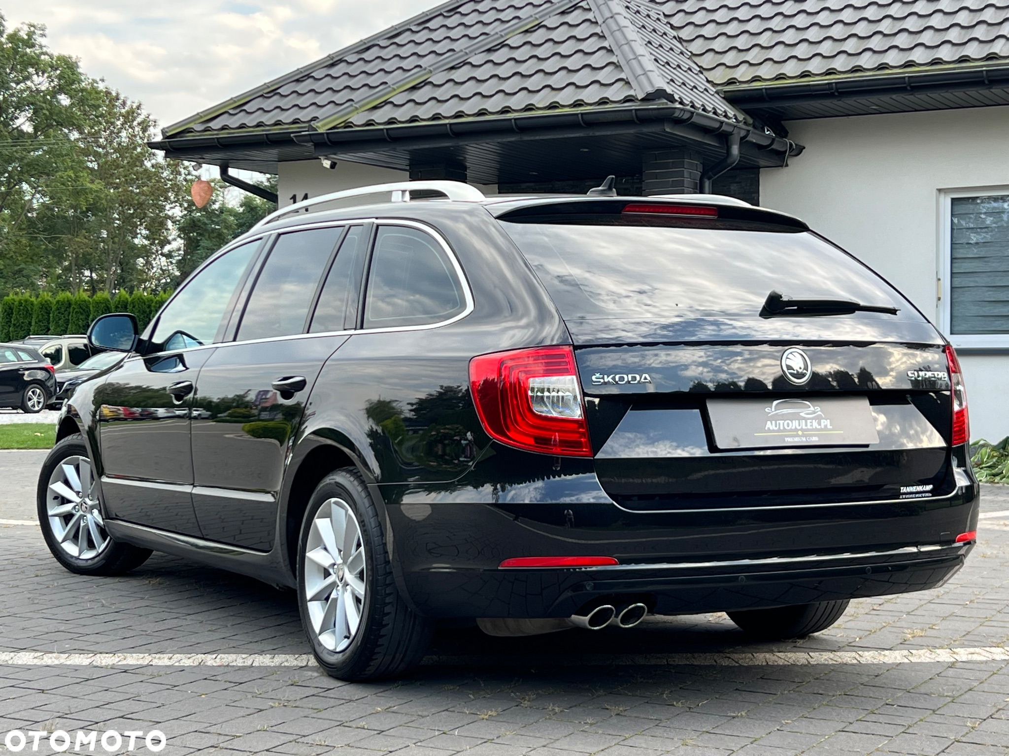 Skoda Superb Combi 2.0 TDI Elegance - 14