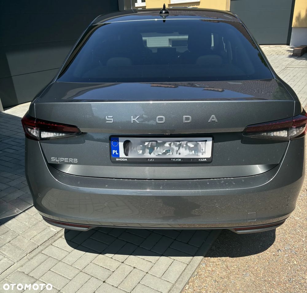 Skoda Superb 1.5 TSI mHEV Selection DSG - 6