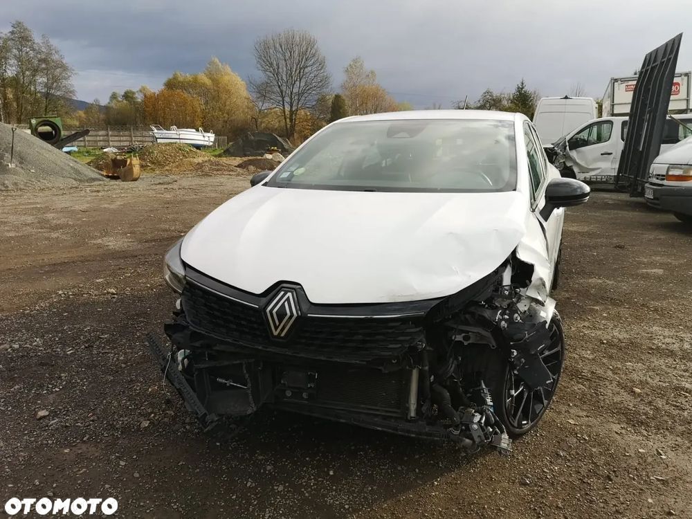 Renault Clio BLUE dCi 85 BUSINESS EDITION - 27