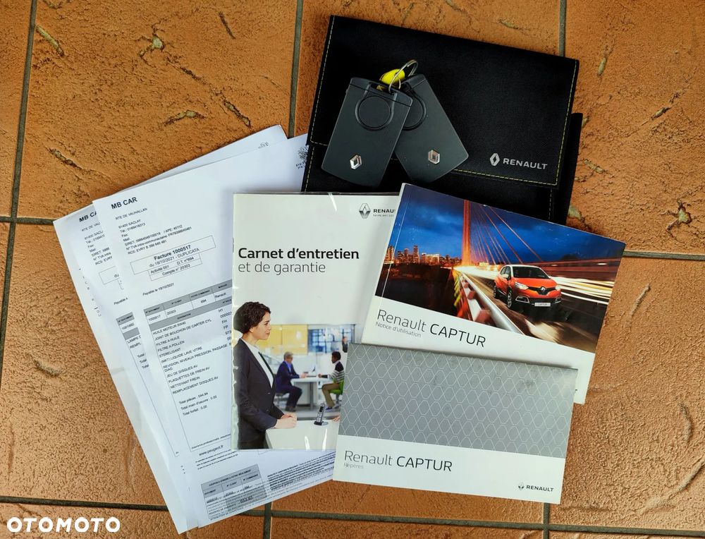 Renault Captur ENERGY TCe 120 EDC LIMITED - 41