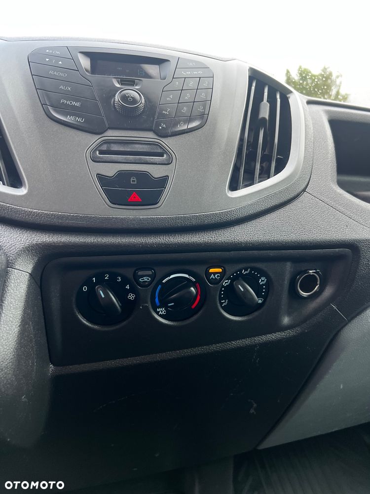 Ford Transit - 8