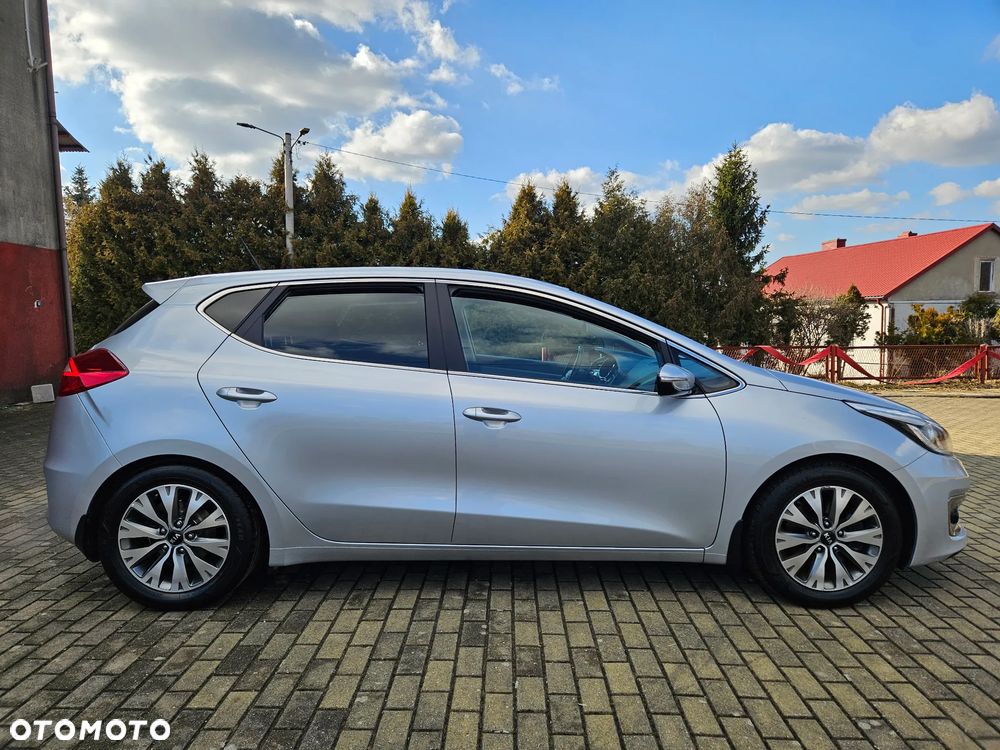Kia Ceed 1.6 GDI L Business Line - 6