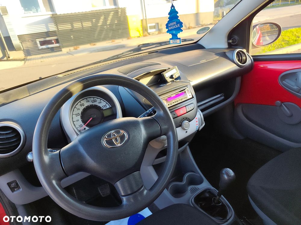 Toyota Aygo - 13