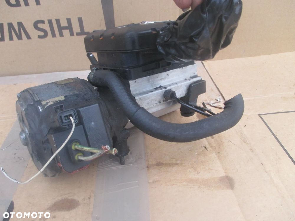 pompa zawieszenia elektryczna Citroen C5 9646052280/B - 2