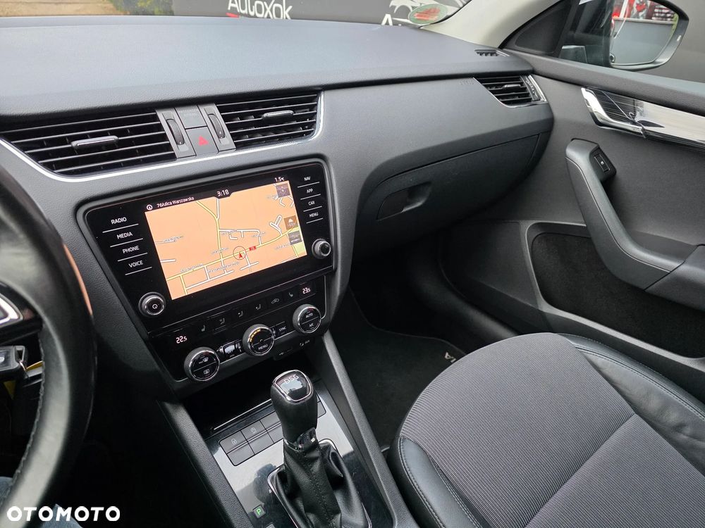 Skoda Octavia 1.6 TDI DSG Premium Edition - 16