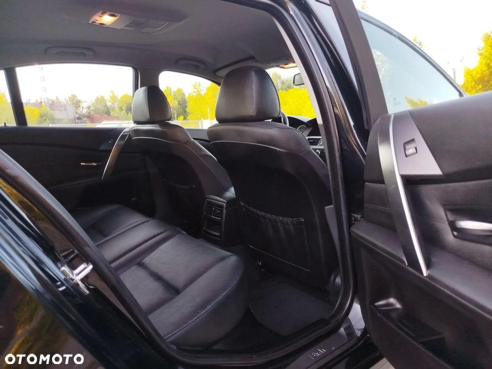 BMW Seria 5 - 18