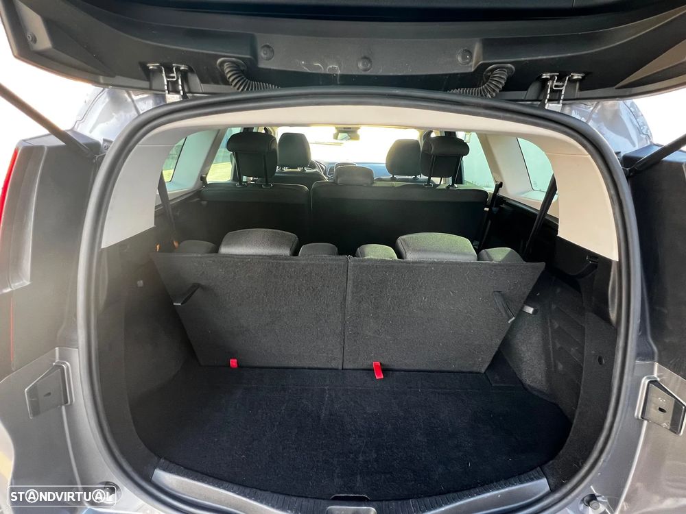 Renault Grand Scénic - 11