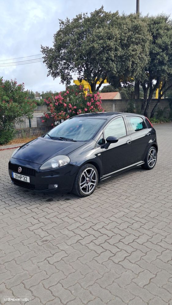Fiat Grande Punto - 1