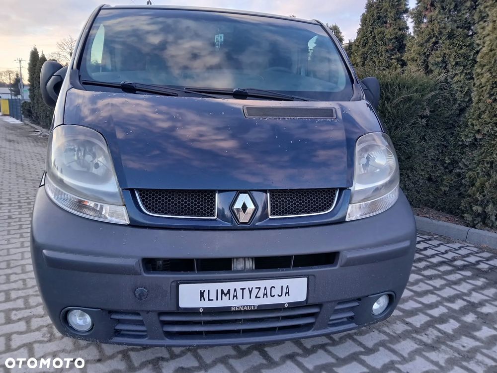 Renault Trafic - 15