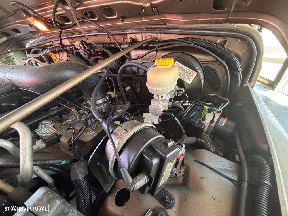 Jeep Wrangler 4.0 Auto Sahara - 15