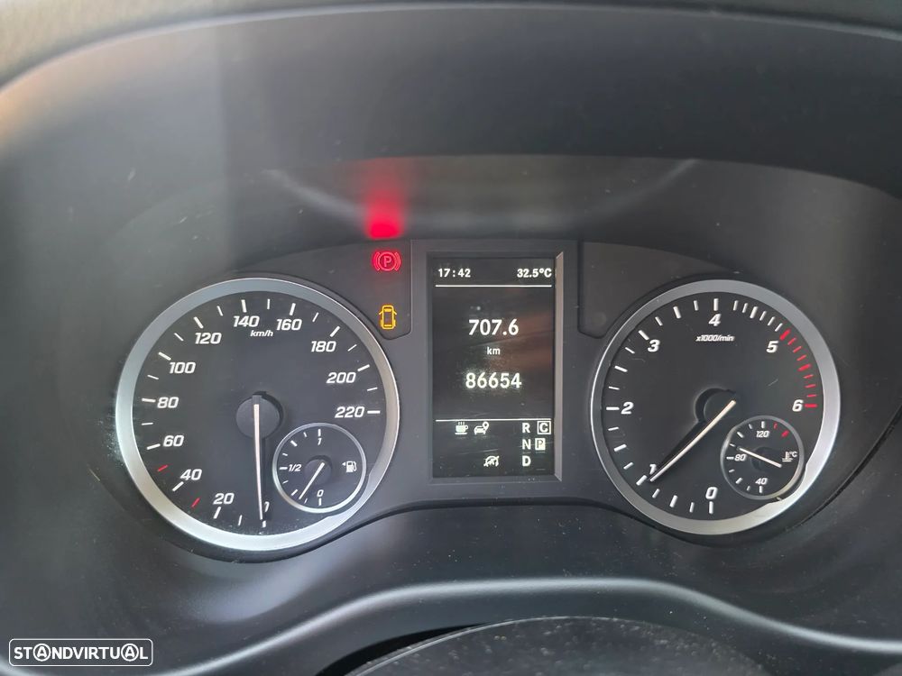Mercedes-Benz Vito Tourer Extra-Longa Aut. PRO - 21